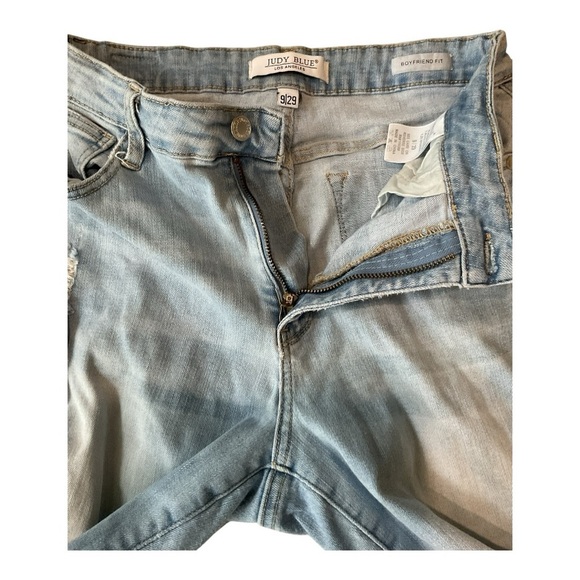Judy Blue Distressed Raw Hem Jeans – Size 9/29 Light Wash Straight Leg - Picture 6 of 7
